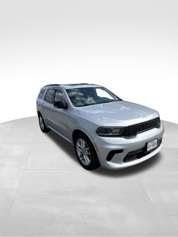Used 2024 Dodge Durango GT RWD image 2