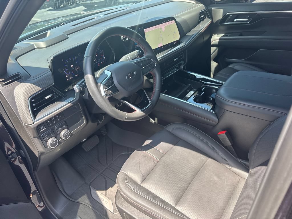 Used 2025 Chevrolet Tahoe RST AWD/4WD image 15