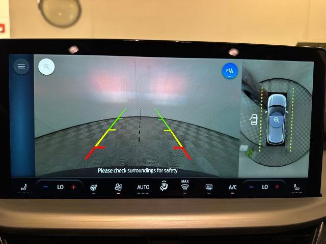 Certified 2025 Ford Escape SE w/ PHEV Premium Package image 28