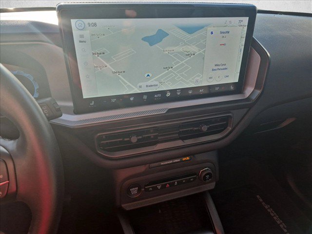 Certified 2025 Ford Bronco Sport Outer Banks w/ Outer Banks Tech Package+ AWD/4WD image 15