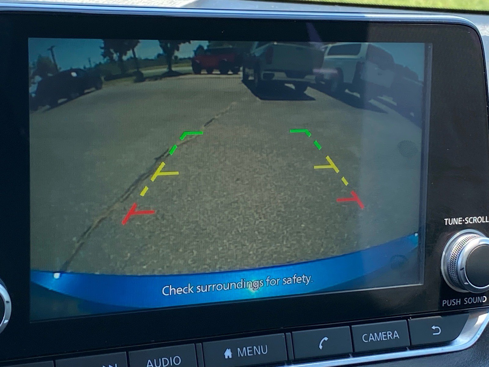 Used 2025 Nissan Sentra SR FWD image 17