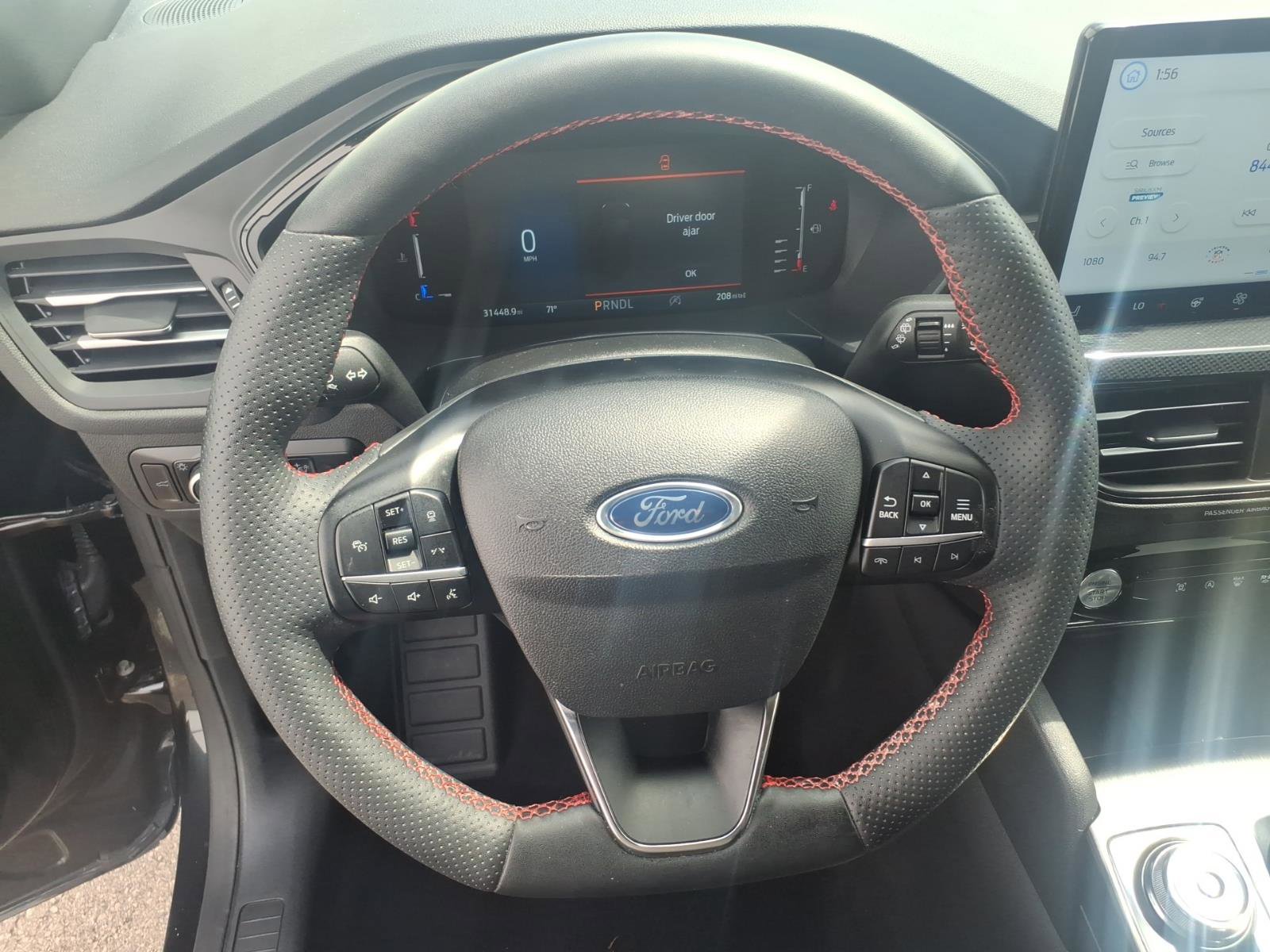 Certified 2023 Ford Escape ST-Line w/ Tech Pack #1 image 14