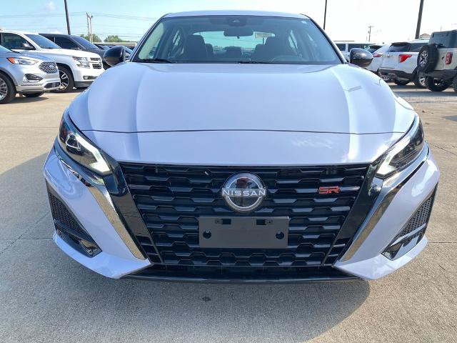 Used 2024 Nissan Altima 2.5 SR AWD/4WD image 8