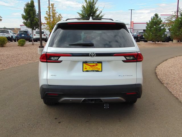 Used 2024 Toyota Grand Highlander AWD image 5