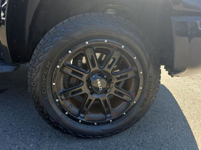 Used 2018 Toyota Tundra Limited w/ Limited Premium Package AWD/4WD image 10