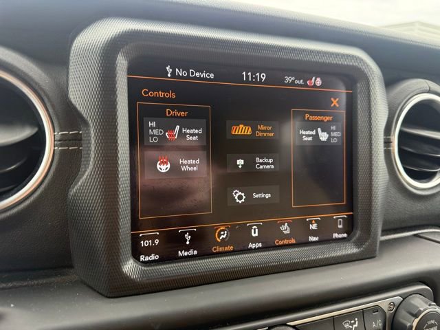 Used 2018 Jeep Wrangler Unlimited Sahara image 23