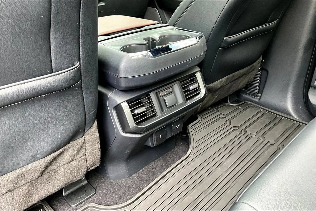 Certified 2023 Ford F150 Lariat w/ Equipment Group 502A High AWD/4WD image 11