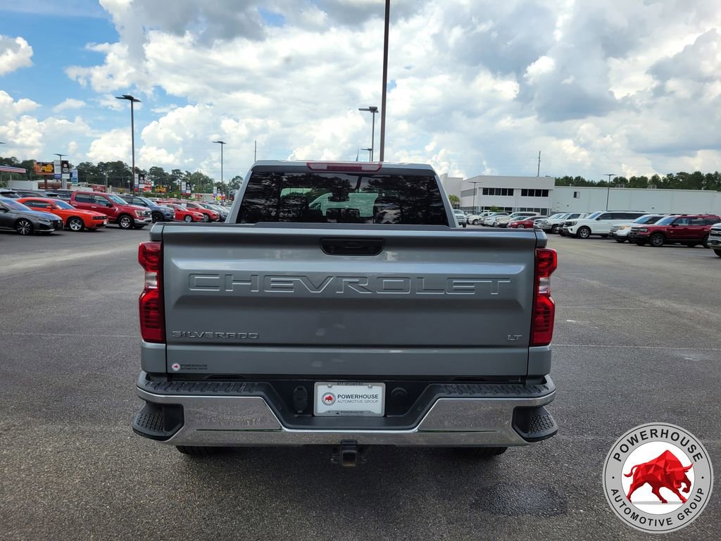 Used 2024 Chevrolet Silverado 1500 LT AWD/4WD image 5