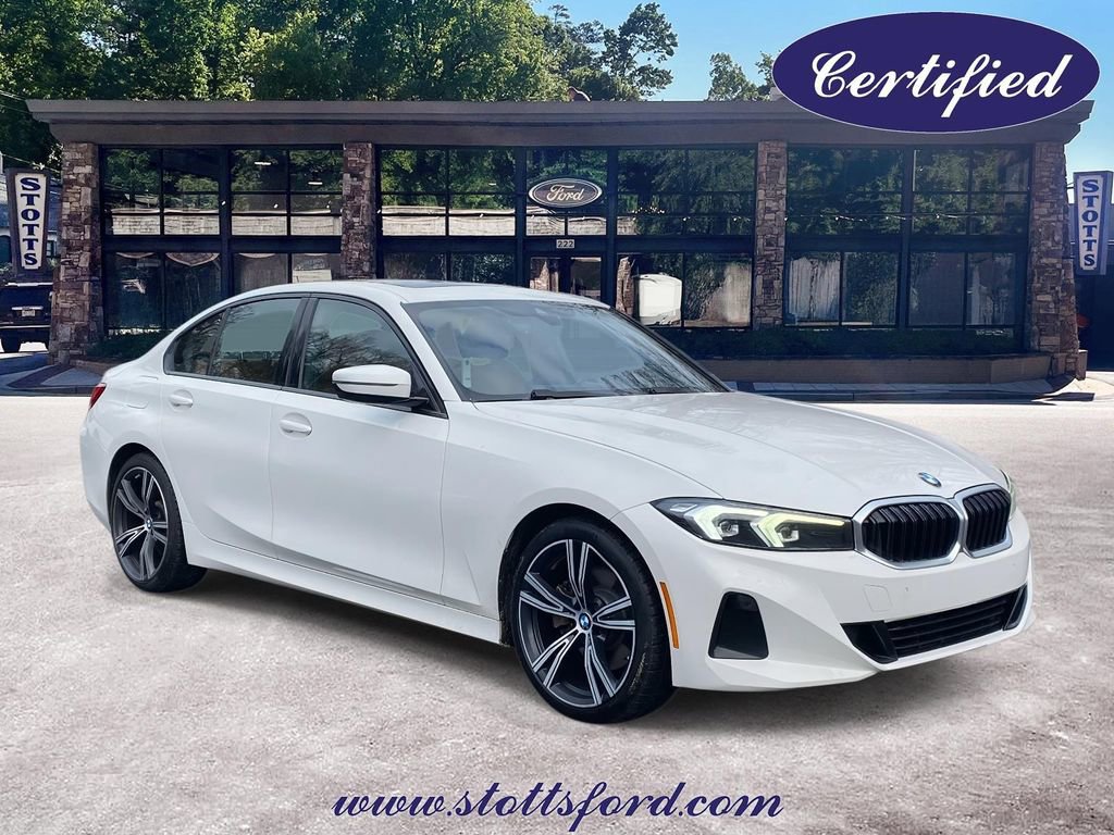 Used 2023 BMW 330i Sedan w/ Premium Package image 5