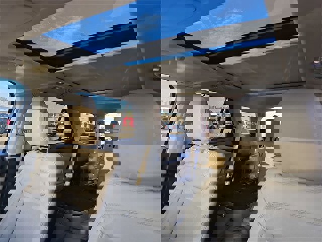 Certified 2020 Ford Explorer Limited w/ Class III Trailer Tow Package image 23