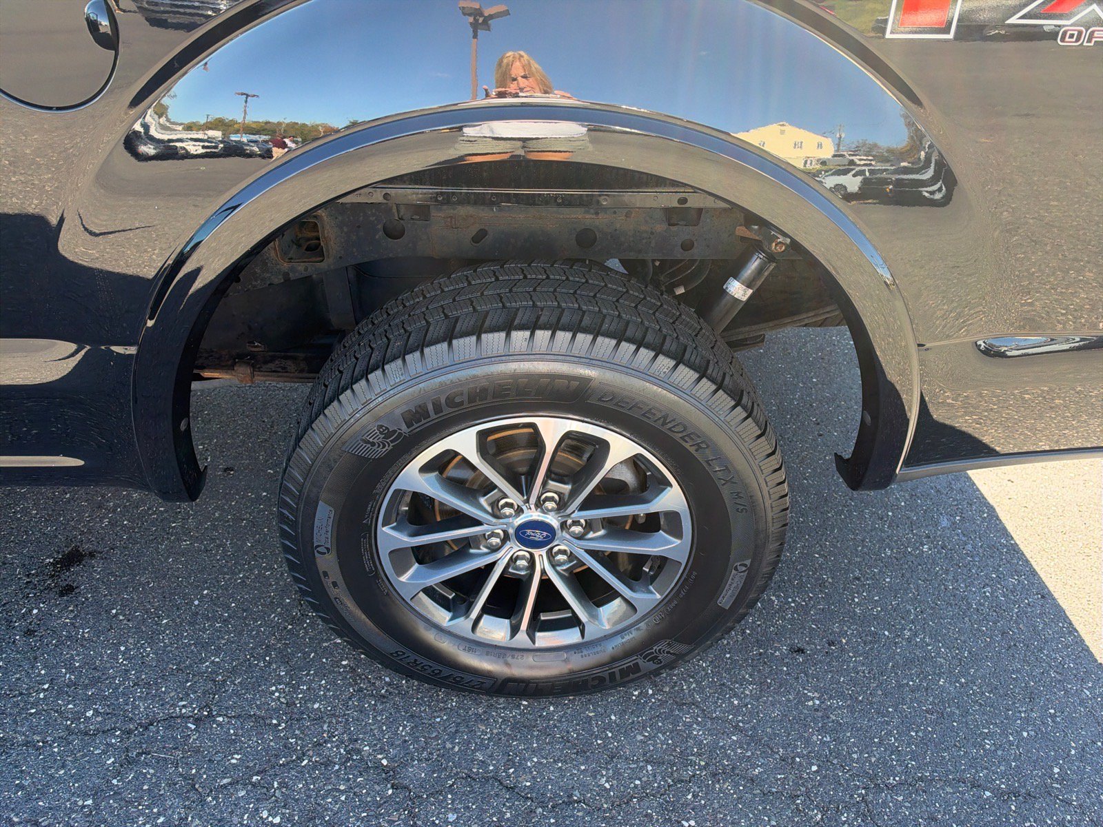 Certified 2018 Ford F150 XLT w/ Equipment Group 302A Luxury AWD/4WD image 33