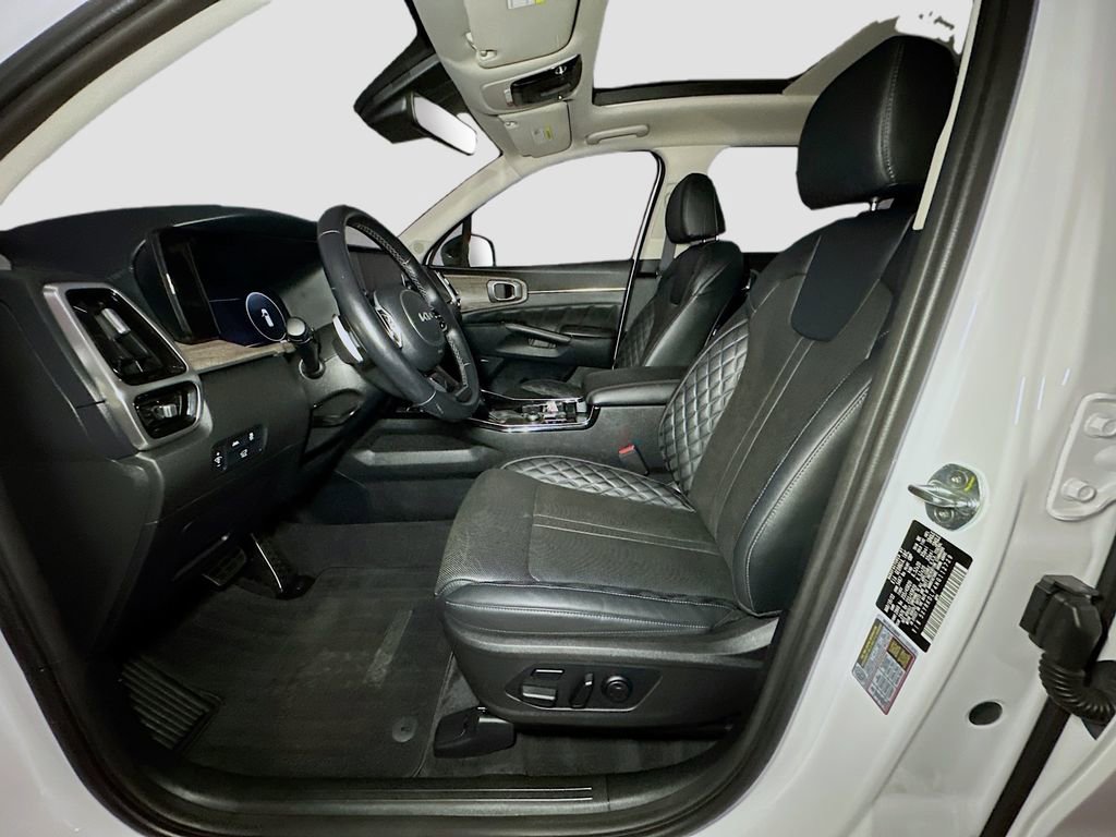 Used 2022 Kia Sorento SX Prestige AWD/4WD image 20