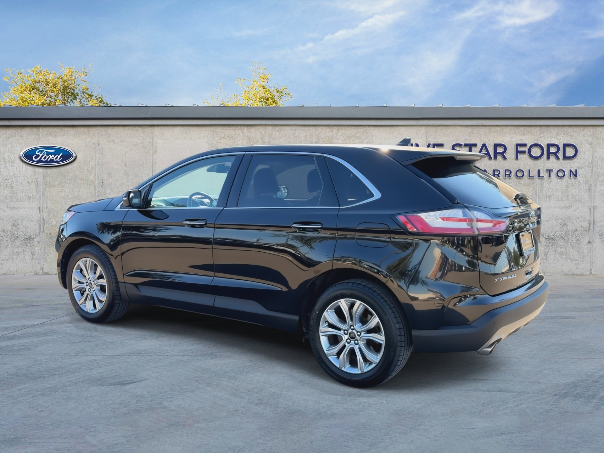 Certified 2024 Ford Edge Titanium AWD/4WD image 6