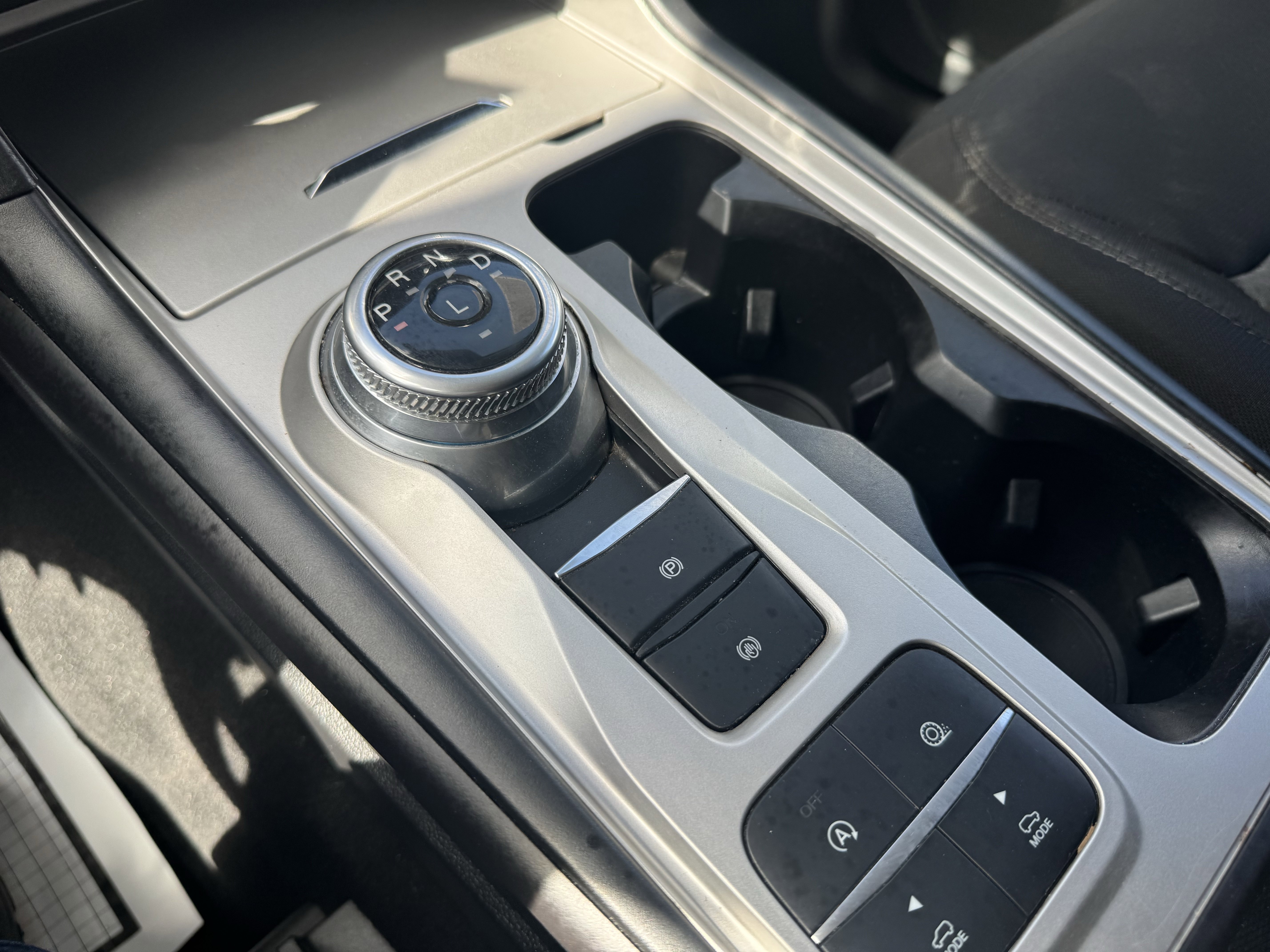 Certified 2024 Ford Explorer XLT RWD image 15