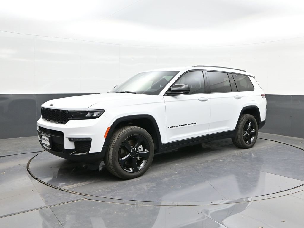 Used 2024 Jeep Grand Cherokee L Limited w/ Black Appearance Package image 1