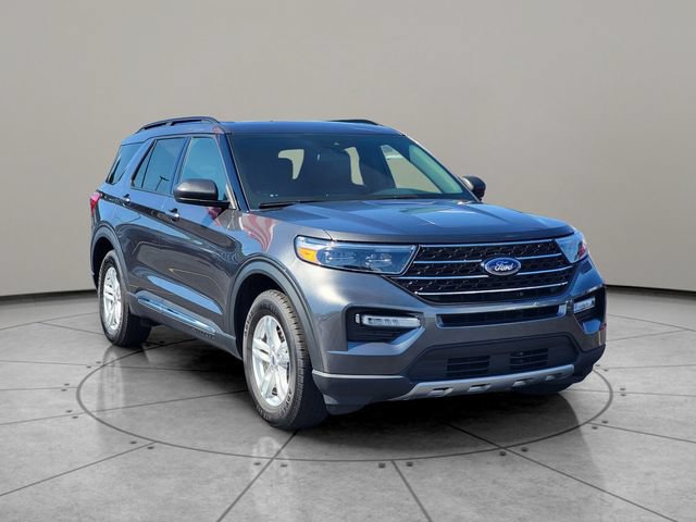 Certified 2020 Ford Explorer XLT w/ Equipment Group 202A AWD/4WD image 14
