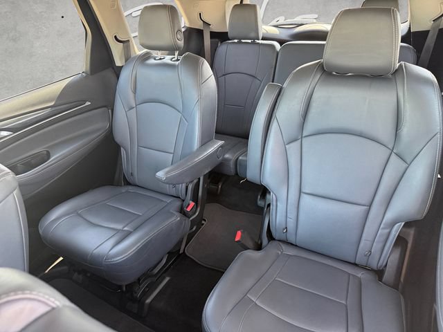 Used 2018 Buick Enclave Essence FWD image 23
