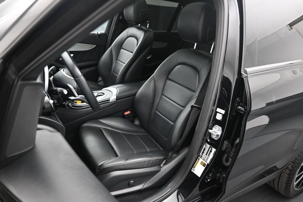 Used 2019 Mercedes-Benz GLC 300 image 8