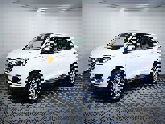 Certified 2023 Ford Edge SEL w/ Convenience Package image 4