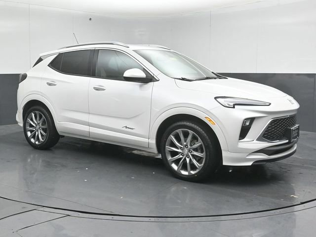 Used 2024 Buick Encore GX Avenir w/ Avenir Convenience Package image 19