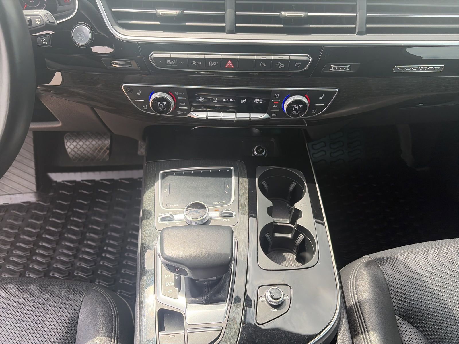 Used 2018 Audi Q7 3.0T Prestige AWD/4WD image 19