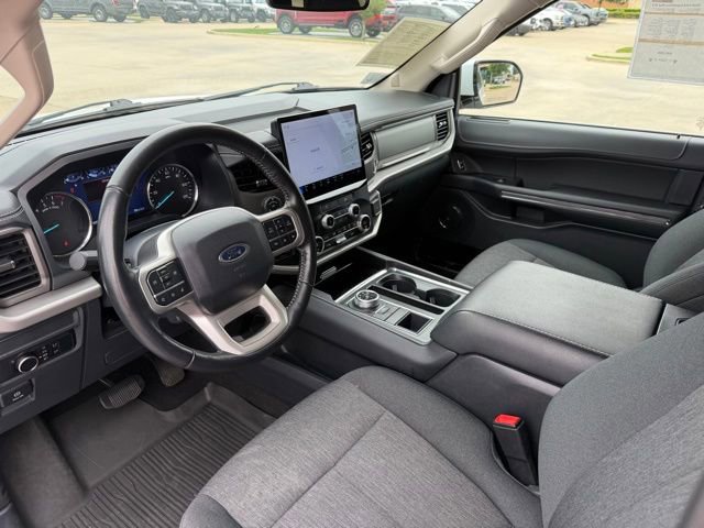 Certified 2024 Ford Expedition Max XLT RWD image 12