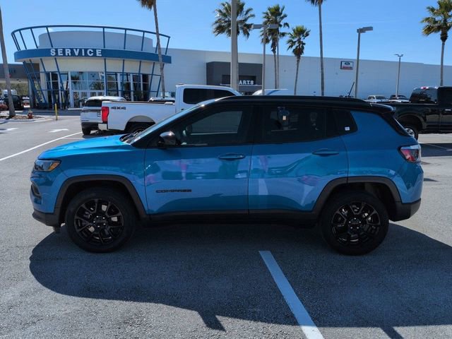Used 2024 Jeep Compass Latitude w/ Altitude Special Edition image 7