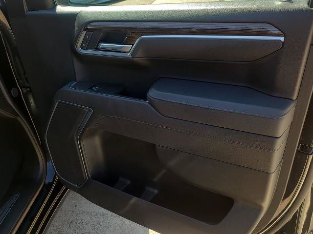 Used 2026 Chevrolet Silverado 1500 LT AWD/4WD image 9
