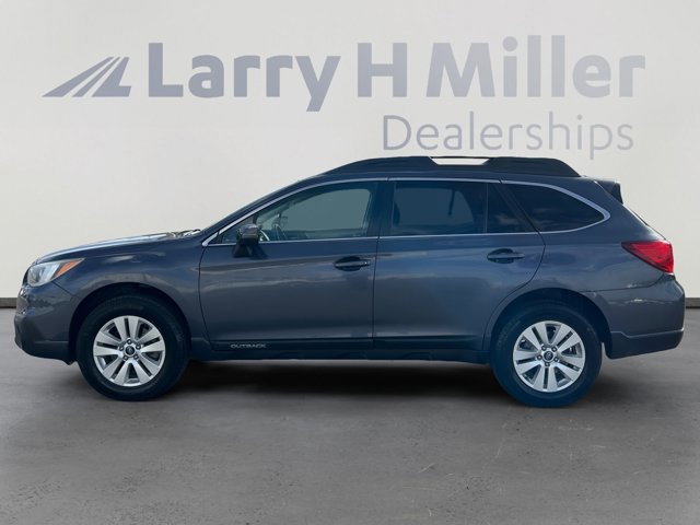Used 2017 Subaru Outback 2.5i Premium image 2