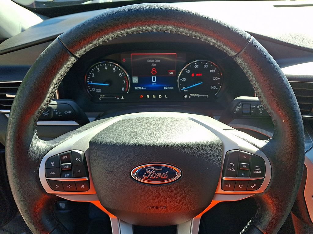 Certified 2023 Ford Explorer XLT w/ Equipment Group 202A AWD/4WD image 22