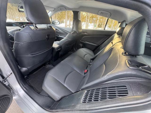 Used 2022 Toyota Prius Prime XLE image 9