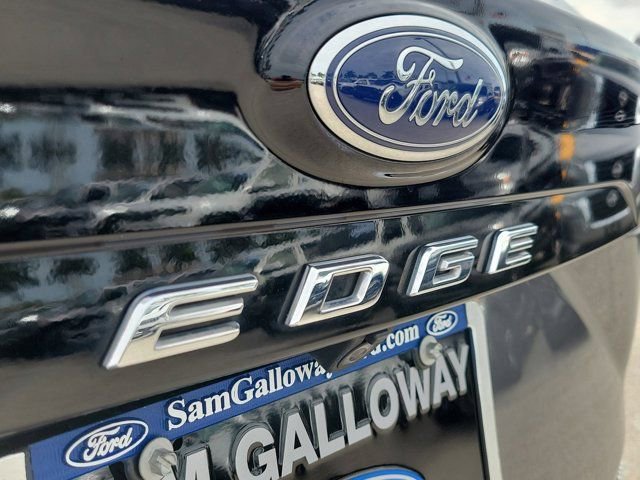 Certified 2022 Ford Edge Titanium image 11