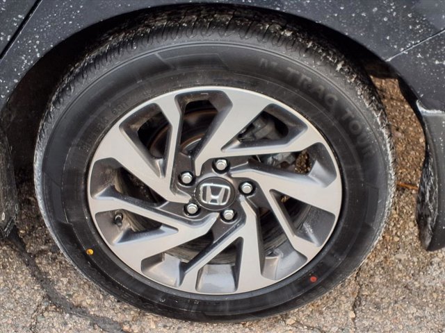 Used 2017 Honda Civic EX image 21