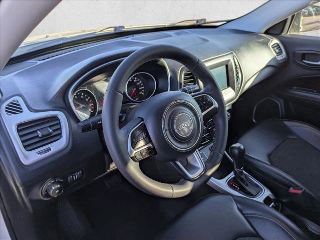 Used 2021 Jeep Compass Latitude w/ Sun and Sound Group FWD image 13