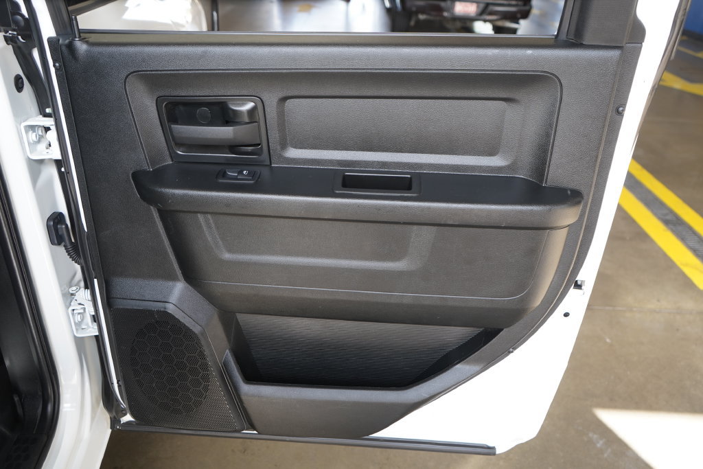 Used 2022 RAM 3500 Tradesman w/ Chrome Appearance Group AWD/4WD image 24