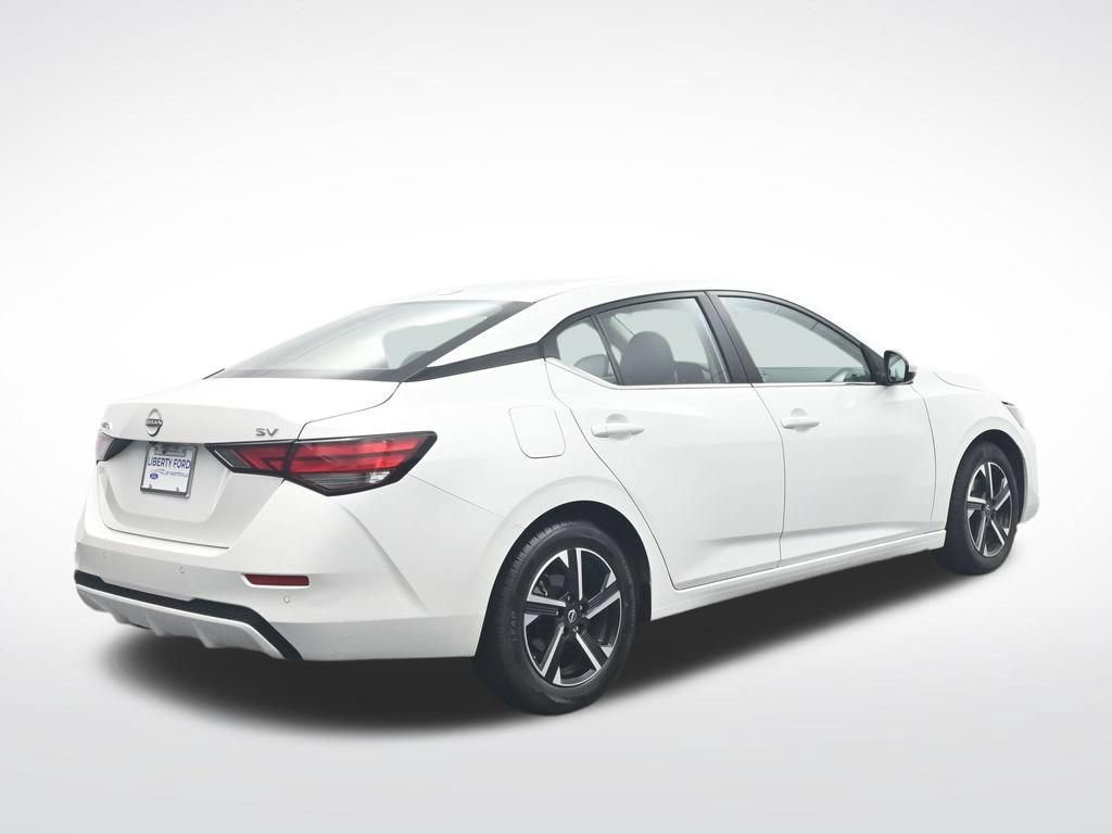 Used 2024 Nissan Sentra SV FWD image 6