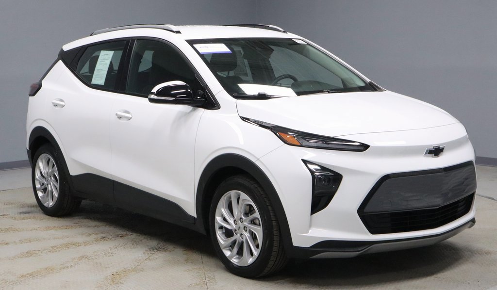 Used 2022 Chevrolet Bolt EUV LT w/ Driver Confidence Package image 7