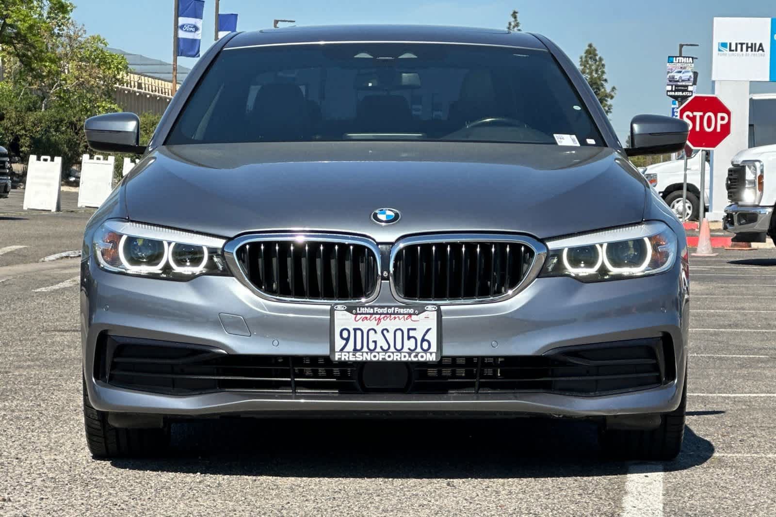 Used 2019 BMW 530i 530i w/ Convenience Package image 8