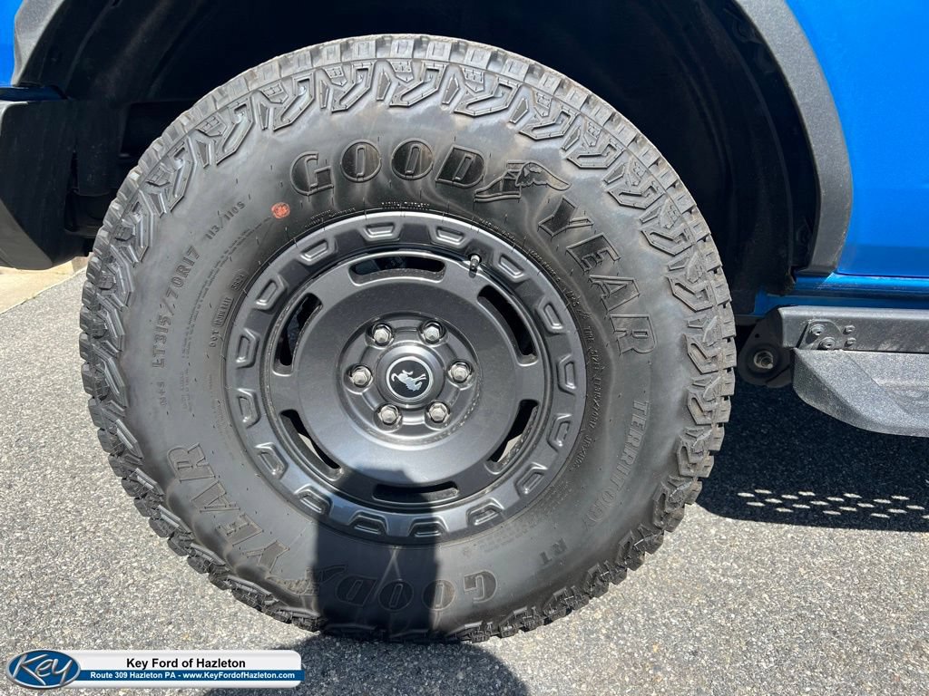 Certified 2025 Ford Bronco Badlands w/ Sasquatch Package AWD/4WD image 13