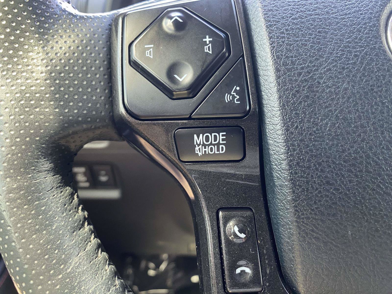 Used 2023 Toyota 4Runner TRD Off-Road Premium w/ Off Road Premium Plus Package AWD/4WD image 21