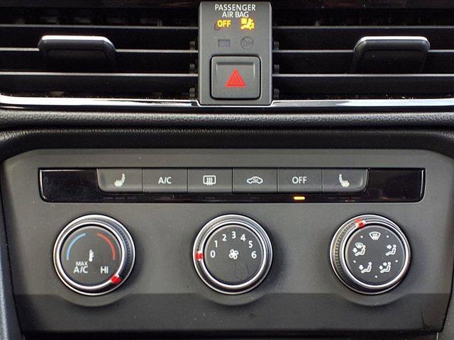 Used 2022 Volkswagen Taos SE image 12