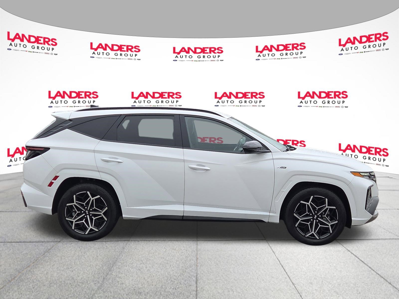 Used 2022 Hyundai Tucson N Line FWD image 2