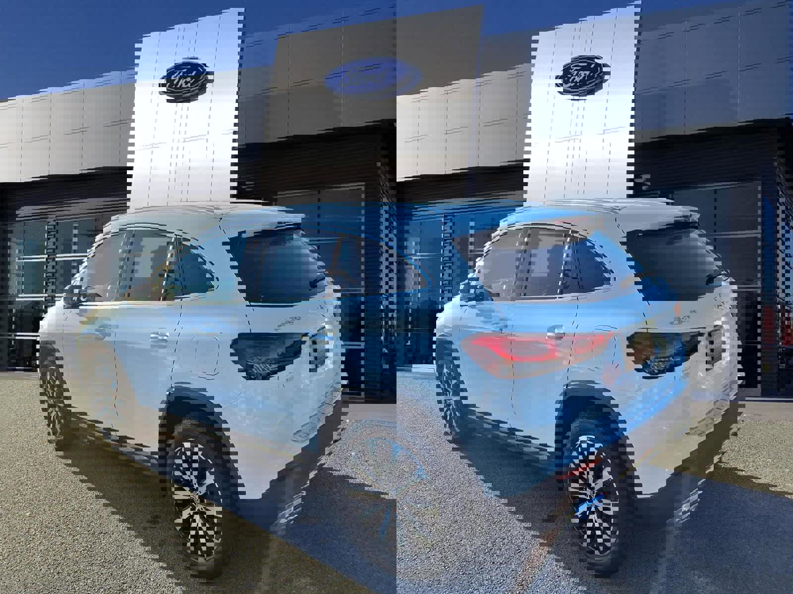 Used 2023 Mercedes-Benz GLA 250 w/ Premium Package image 2