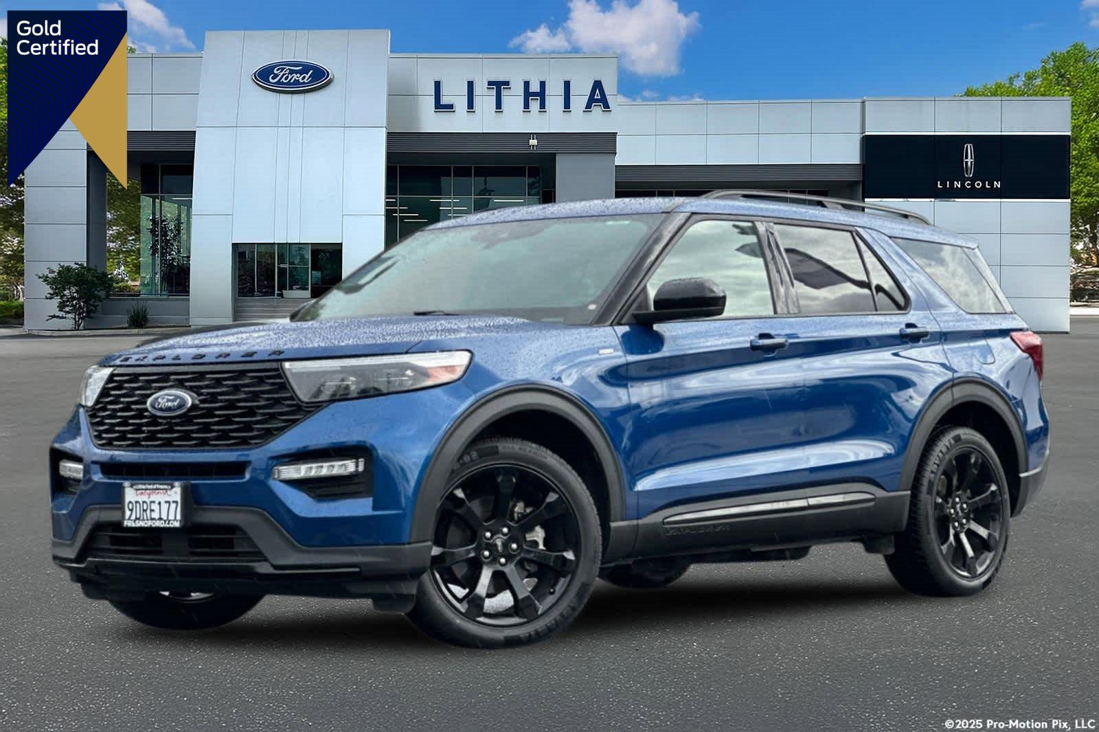 Certified 2022 Ford Explorer ST-Line w/ Class IV Trailer Tow Package