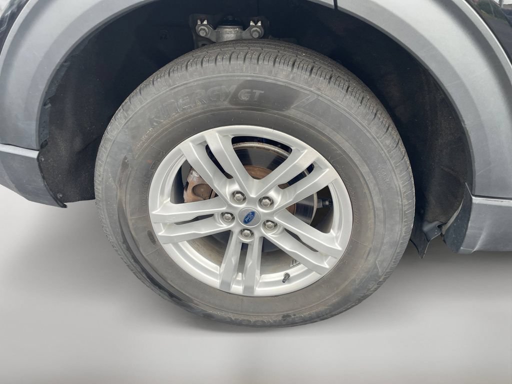 Certified 2023 Ford Explorer XLT AWD/4WD image 10