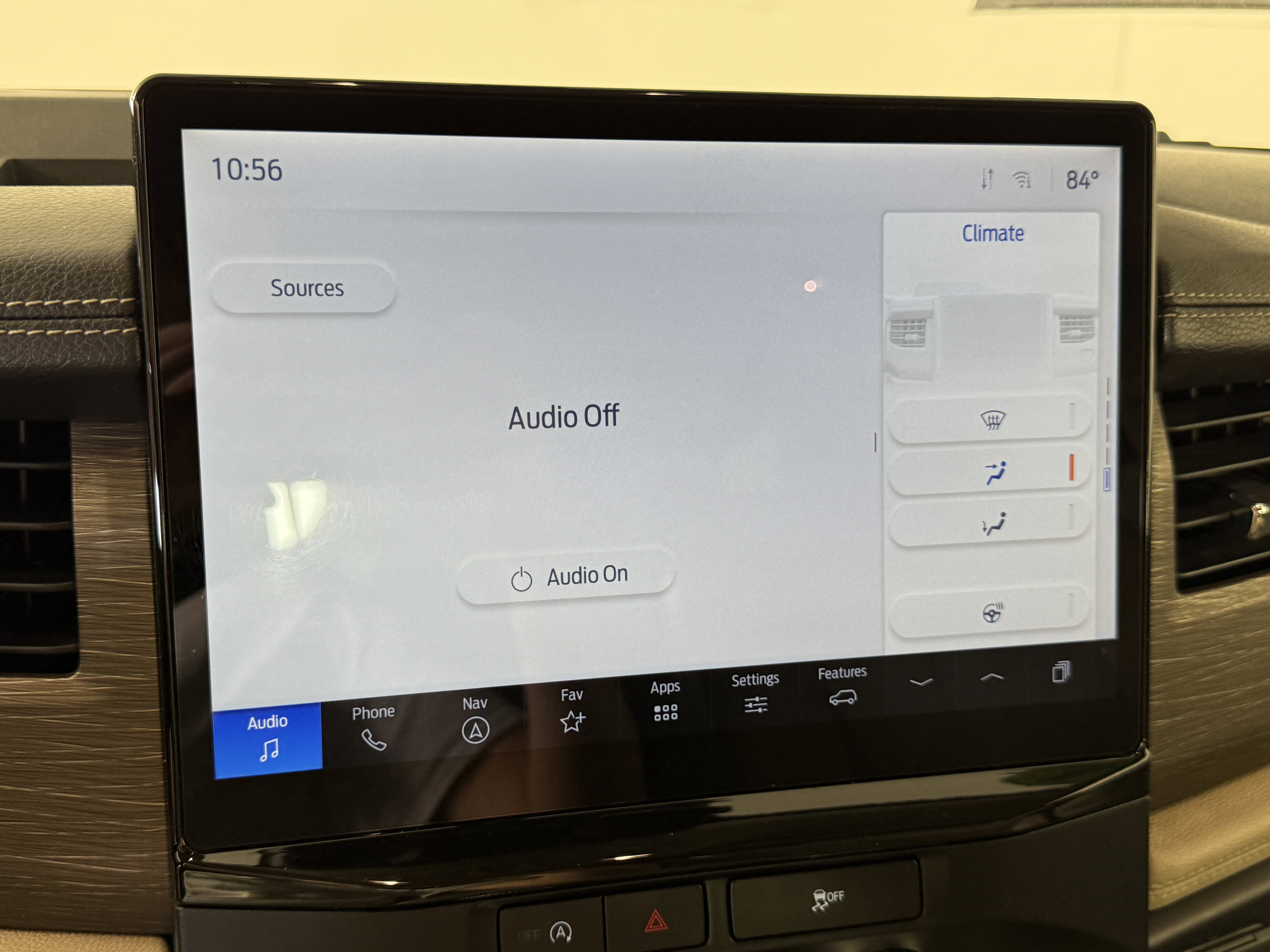 Certified 2024 Ford Expedition Limited image 21