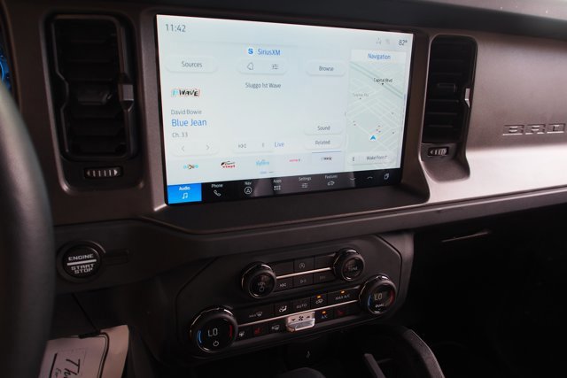 Certified 2025 Ford Bronco Badlands image 27