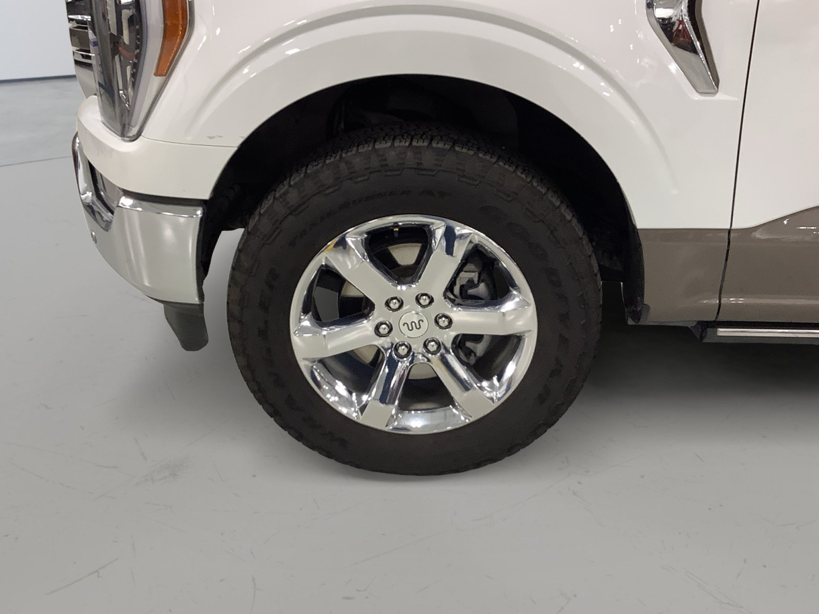 Certified 2022 Ford F150 King Ranch w/ Equipment Group 601A High AWD/4WD image 8