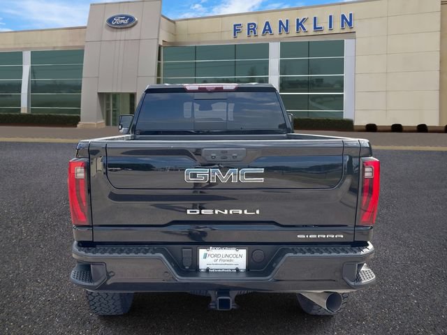 Used 2024 GMC Sierra 2500 Denali Ultimate AWD/4WD image 6