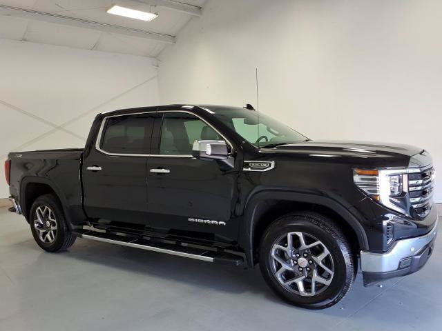Used 2024 GMC Sierra 1500 SLT w/ SLT Premium Plus Package AWD/4WD image 2